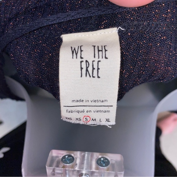 We The Free navy blue metallic button up light weight cardigan - Picture 7 of 10